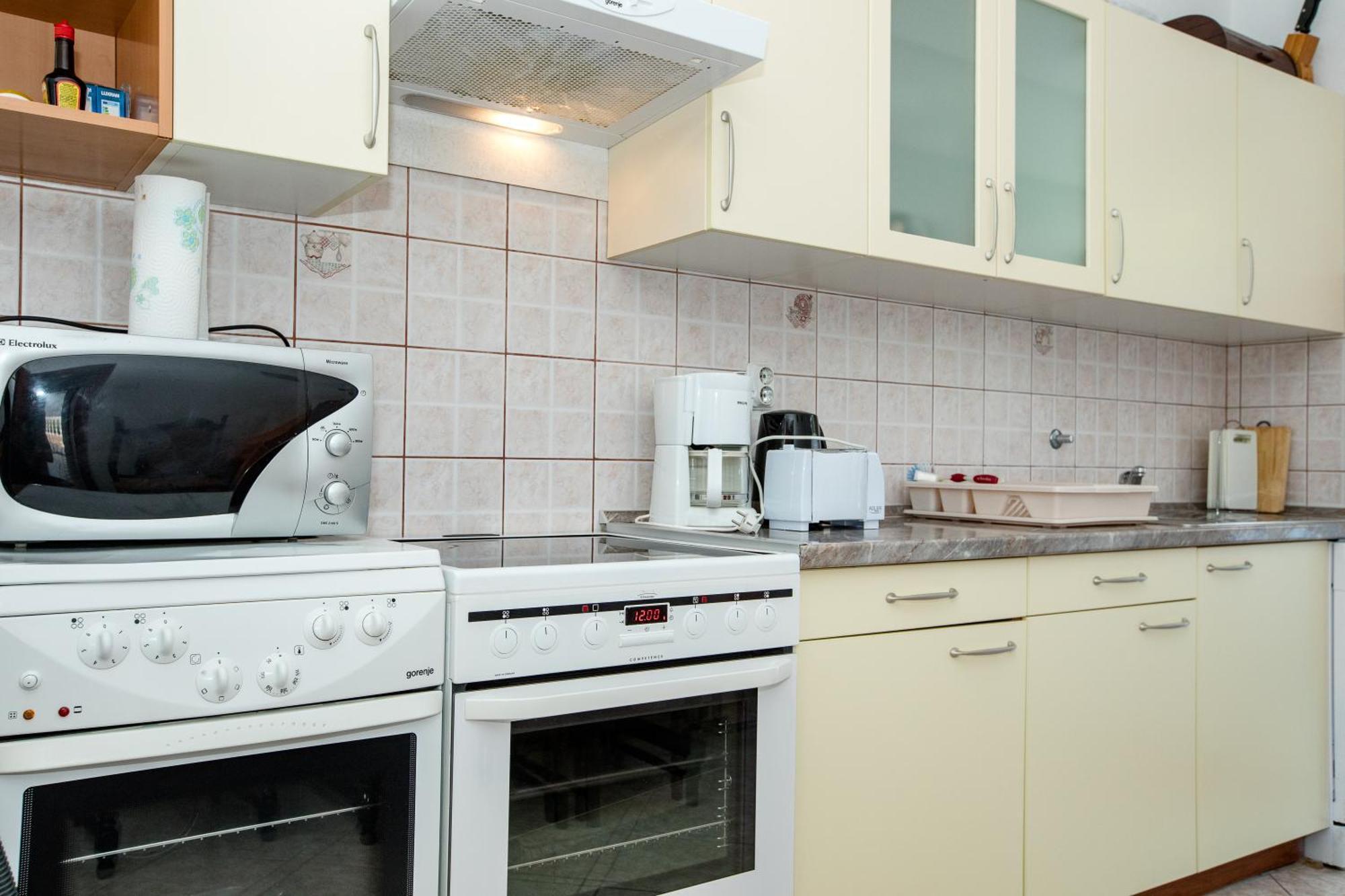 Lovely Meta Apartments Palit Екстериор снимка