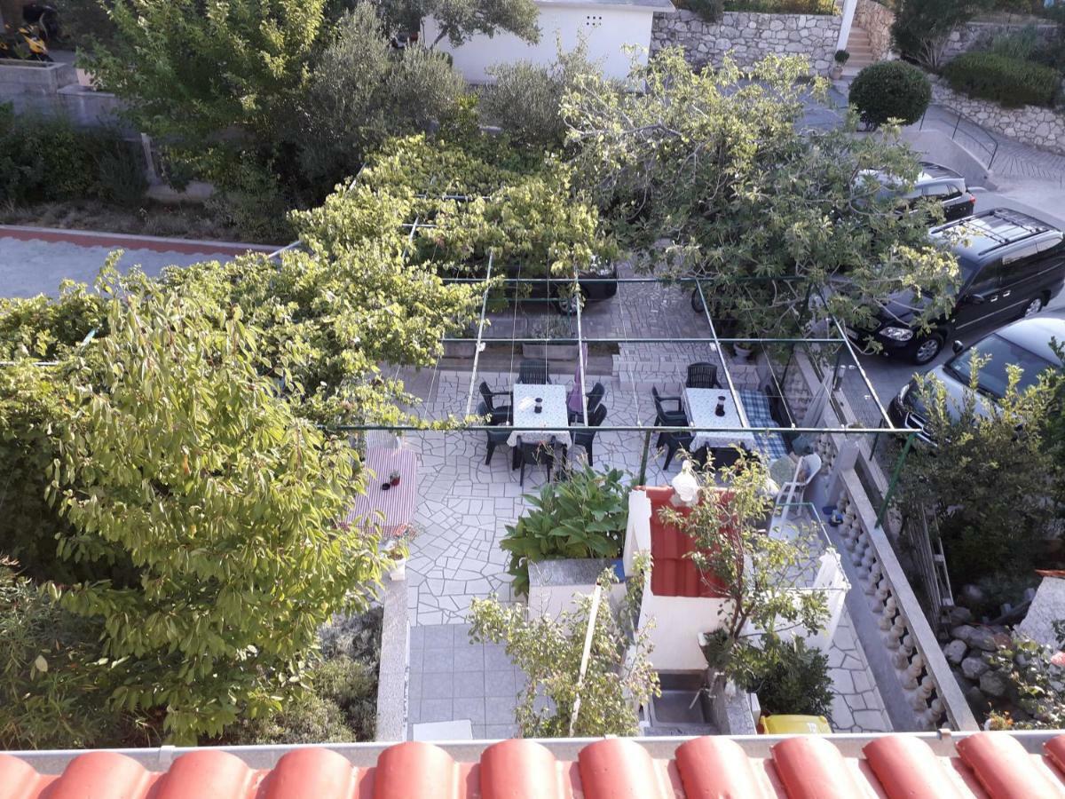 Lovely Meta Apartments Palit Екстериор снимка